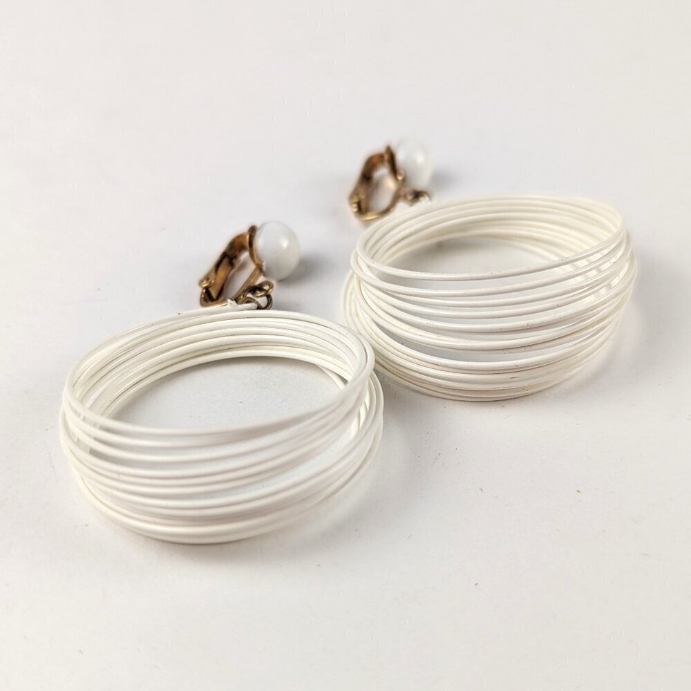 Vintage White Multi-Layer Hoop Clip-On Earrings - Picture 3 of 4